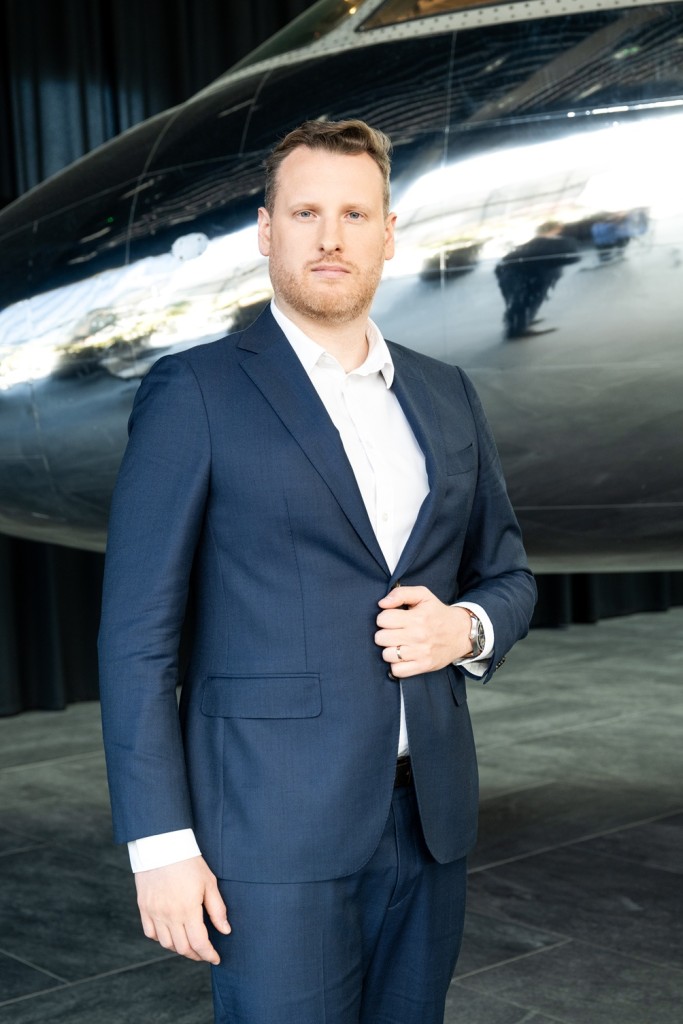 Klasjet-Marton Modis